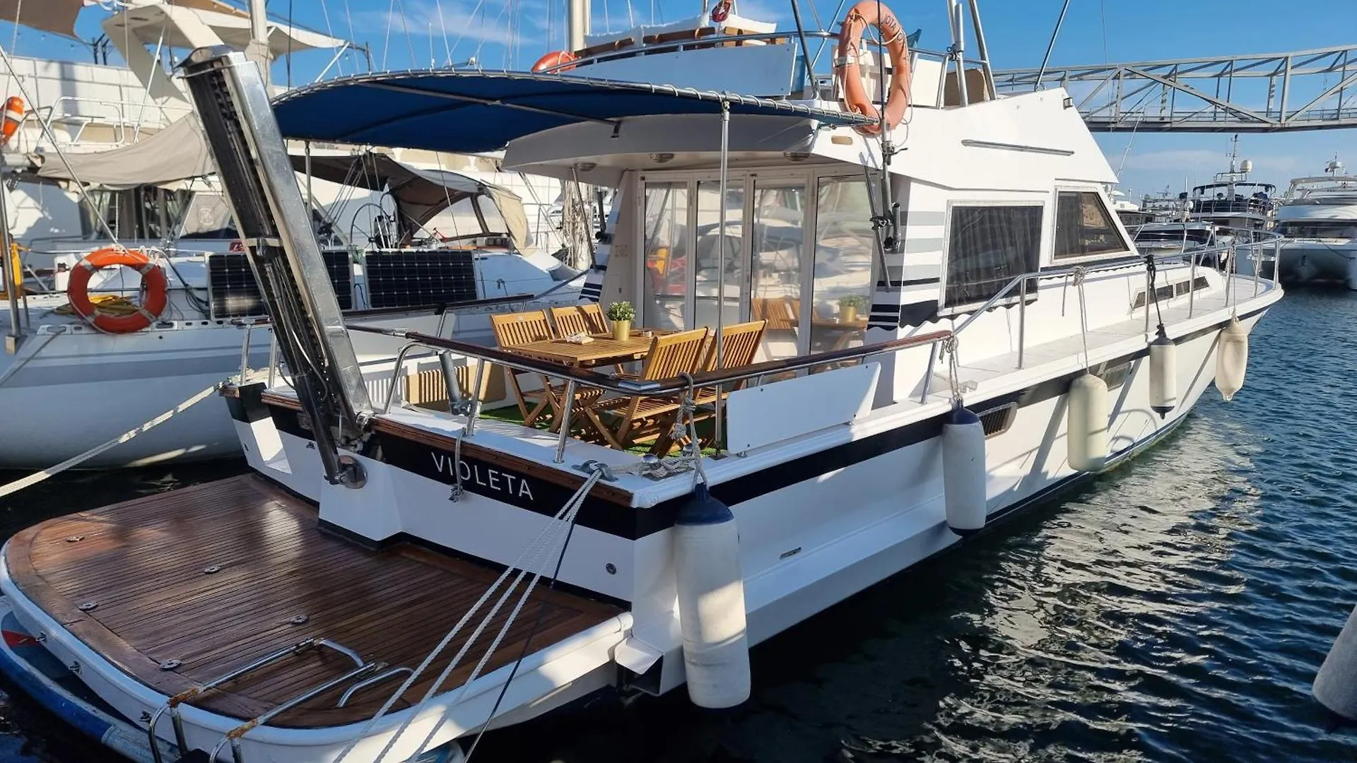 Hotel Beautiful And Comfy Boat In Barcelona With Boat Tour Option 0*,  Espagne